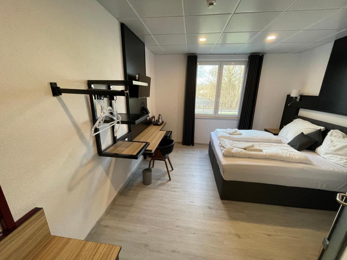 Yebs Hotel Günzburg Kültér fotó
